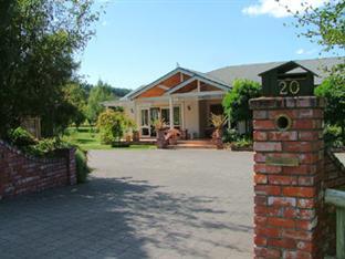 Acacia Bay Lodge Bed & Breakfast Taupo Exterior photo